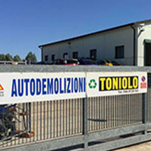 autodemolizione toniolo
